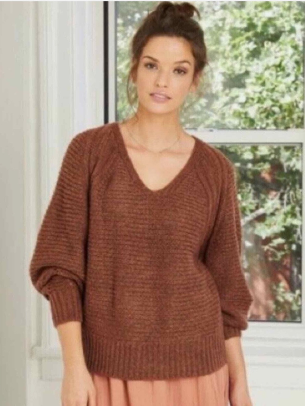 Universal Thread Women's V-Neck Chunky Knit Sweater - Rust Brown